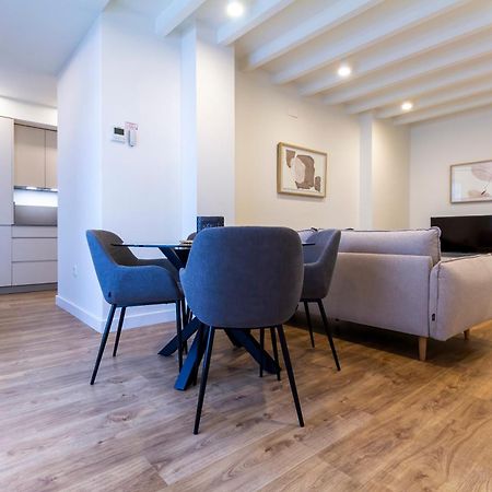 Ferienwohnung Alohamundi Puerta Osario II Sevilla Exterior foto